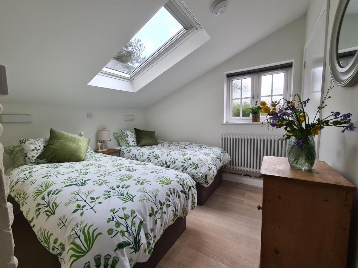 Mill Cottage Оувърстранд Екстериор снимка