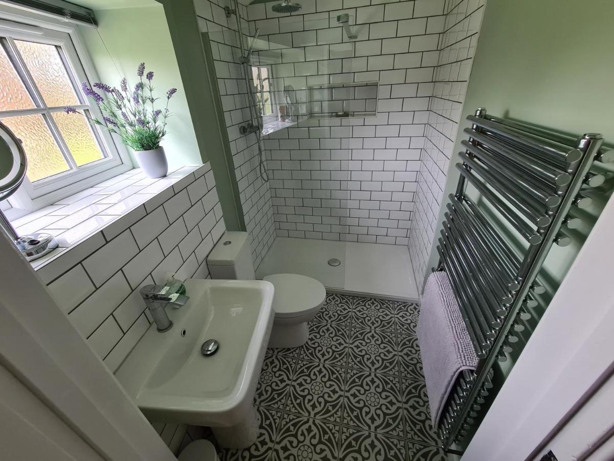 Mill Cottage Оувърстранд Екстериор снимка